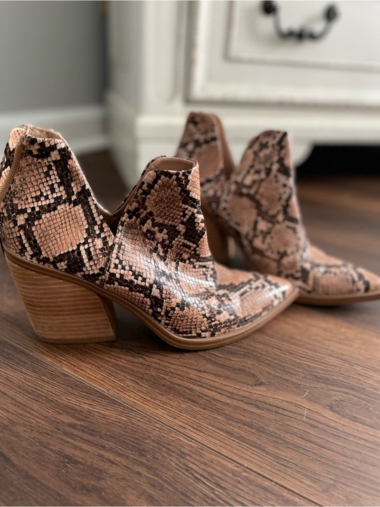 Steve Madden Shoes - Steve Madden Tan and Black Snake-Print Ankle Booties